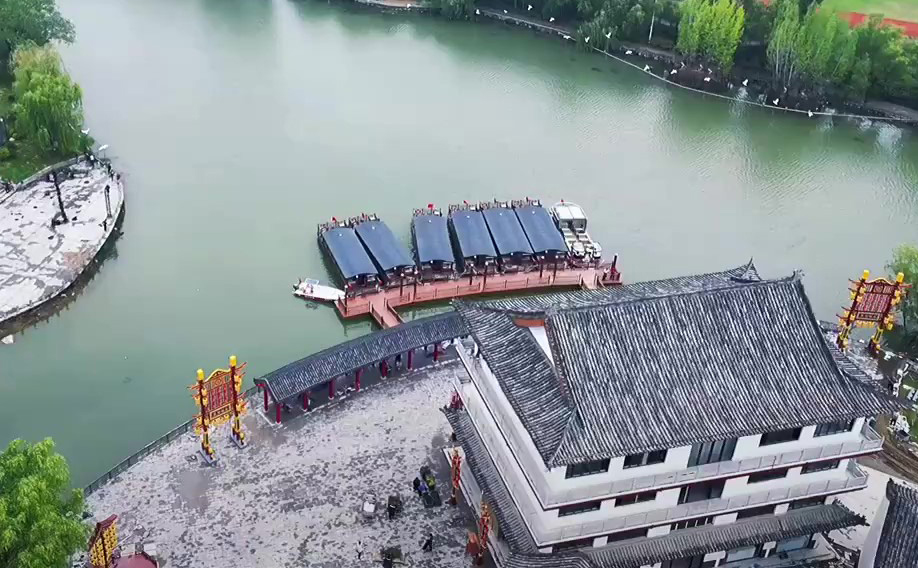 华一带你夜游蓼河，观两岸灯光，赏圣城夜色