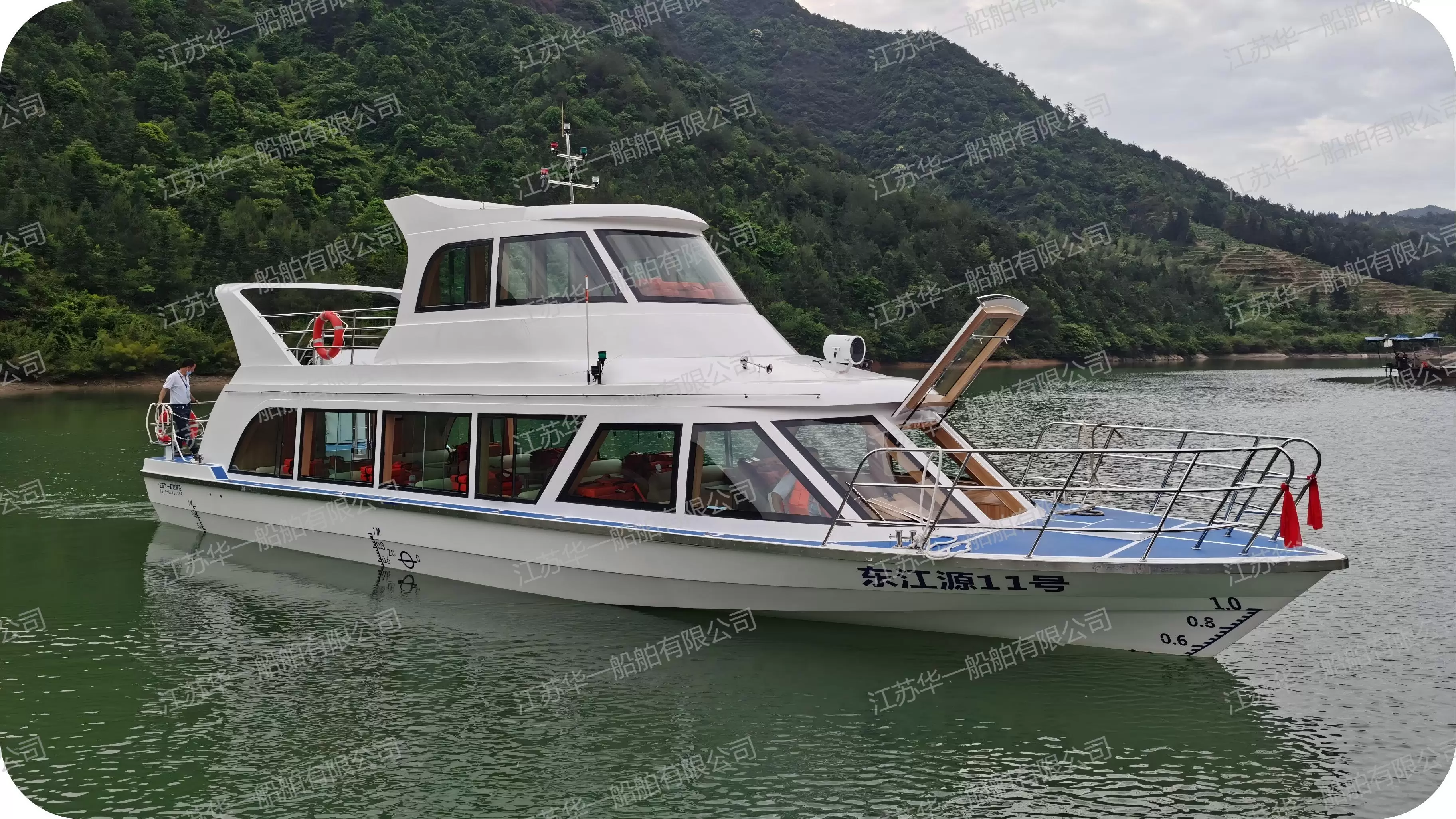 HY1700  观光游船