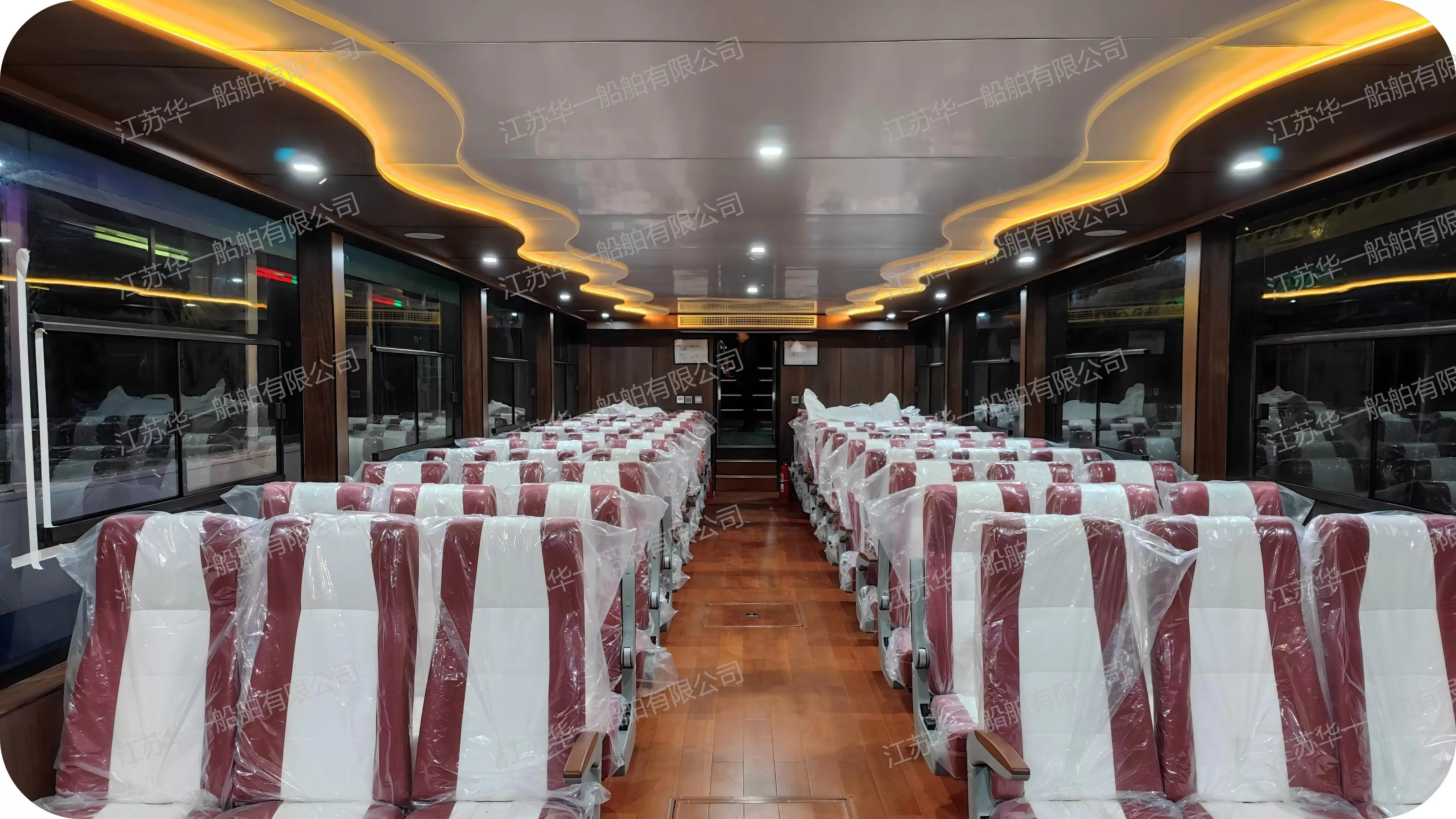 HY2300  观光游船